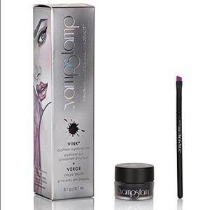 Vamp Stamp Vink Eyeliner Ink + Verge Angle Brush